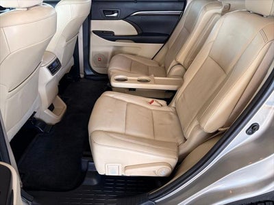 2015 Toyota HIGHLANDER Limited Platinum V6
