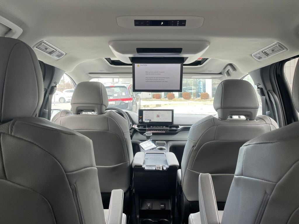 2026 Toyota Sienna XLE