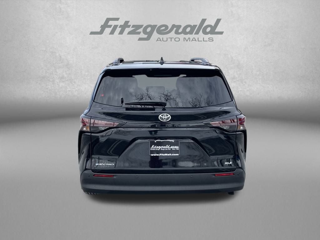 2026 Toyota Sienna XLE