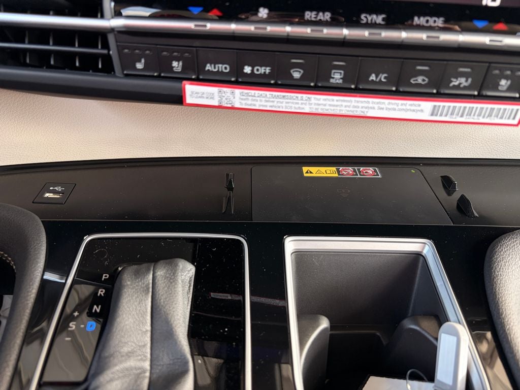 2026 Toyota Sienna Limited 7 Passenger