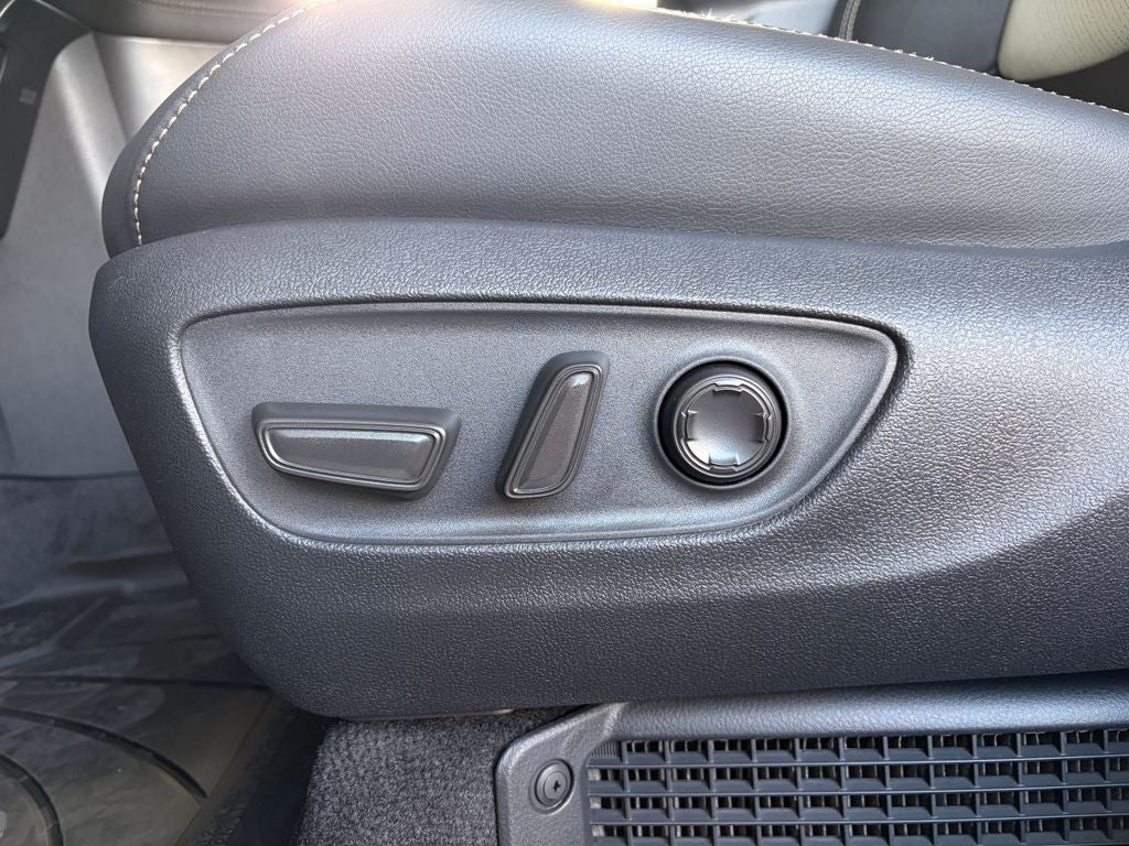 2026 Toyota Sienna Limited 7 Passenger
