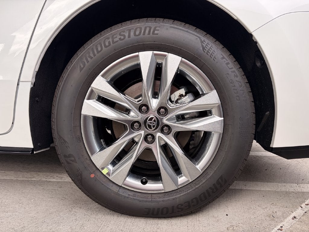 2026 Toyota Sienna Limited 7 Passenger