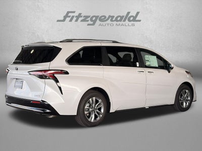 2026 Toyota Sienna Limited 7 Passenger