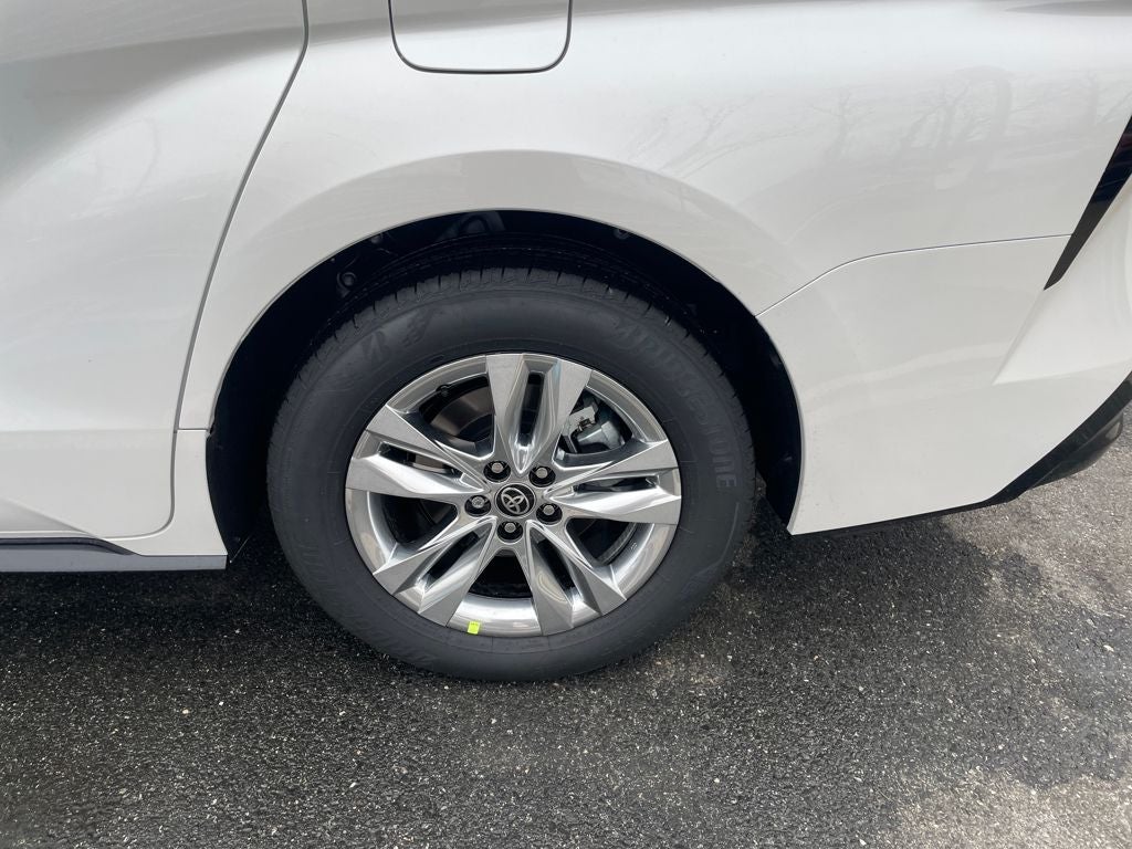 2026 Toyota Sienna Limited