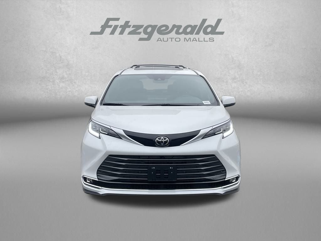 2026 Toyota Sienna Limited