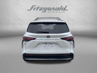 2026 Toyota Sienna Limited
