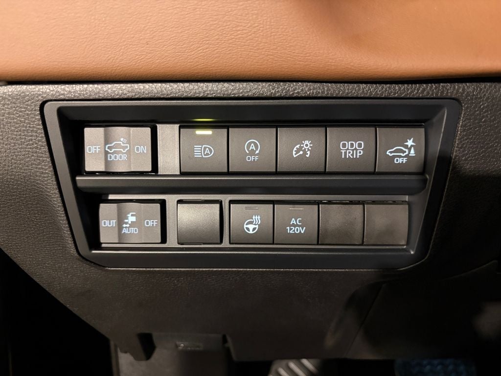 2025 Toyota TUNDRA 4X4 1794