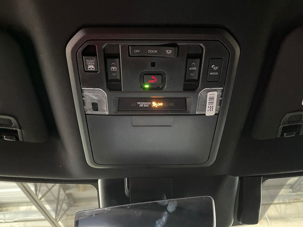 2026 Toyota Tundra i-FORCE MAX Platinum i-FORCE MAX