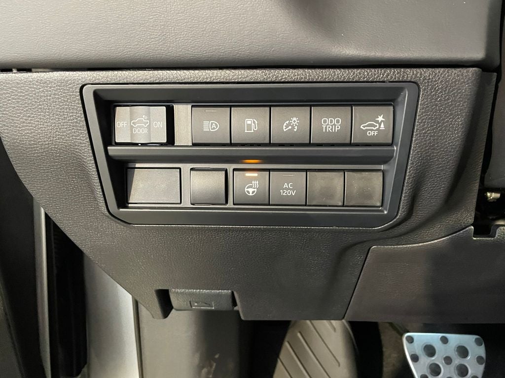 2026 Toyota Tundra i-FORCE MAX Platinum i-FORCE MAX