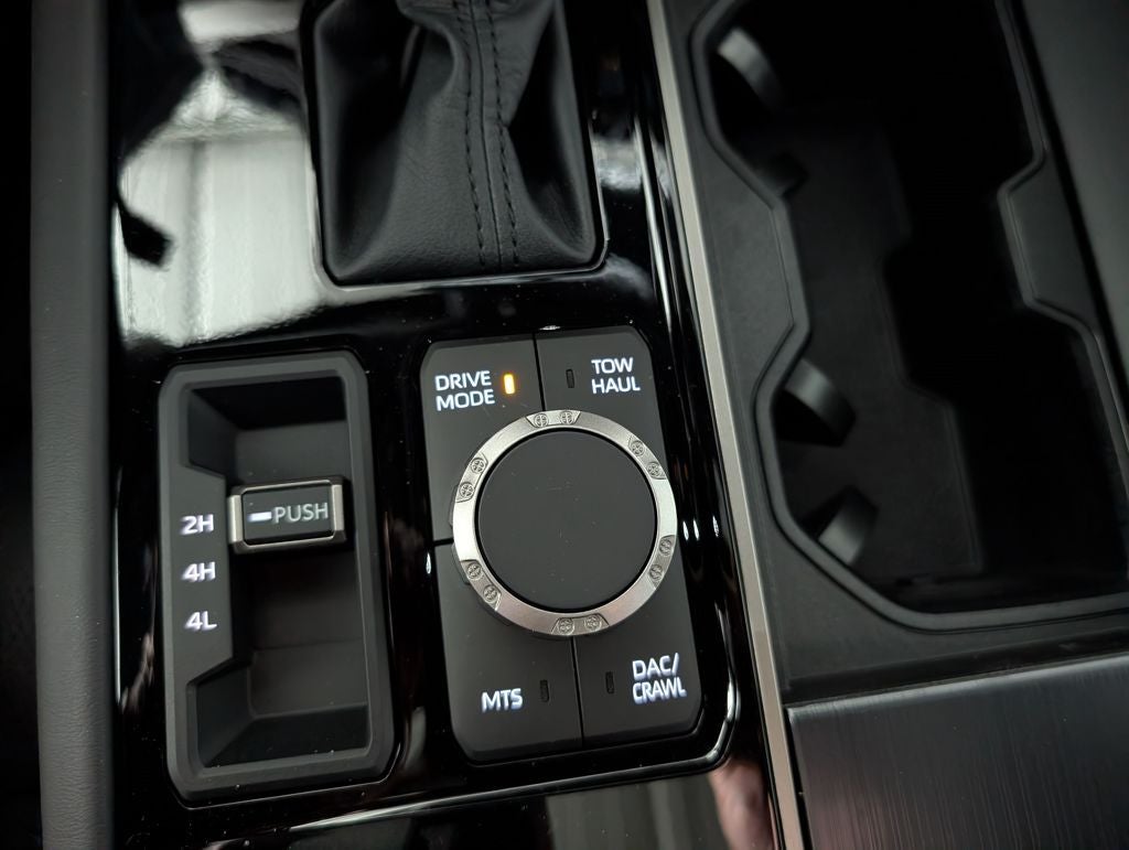 2026 Toyota Tundra i-FORCE MAX Platinum i-FORCE MAX