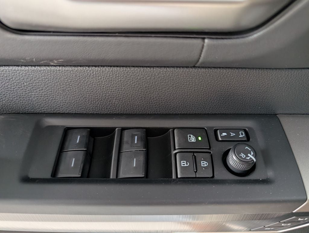 2026 Toyota Tundra i-FORCE MAX Platinum i-FORCE MAX