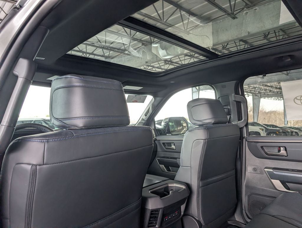 2026 Toyota Tundra i-FORCE MAX Platinum i-FORCE MAX