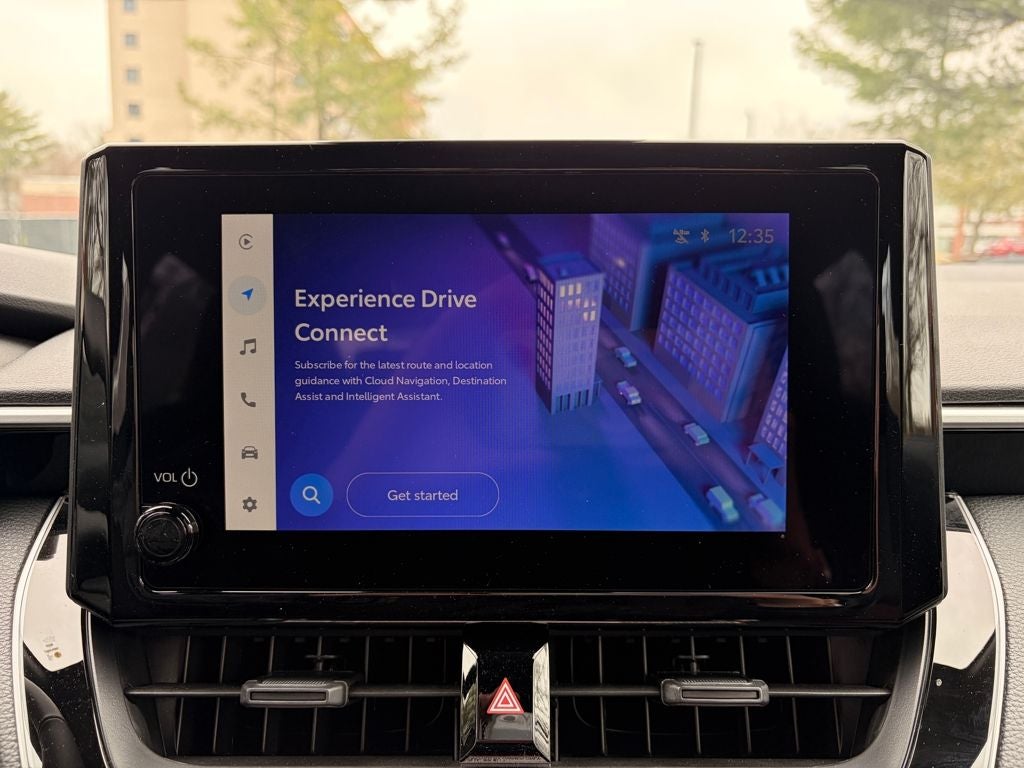 2025 Toyota COROLLA SE