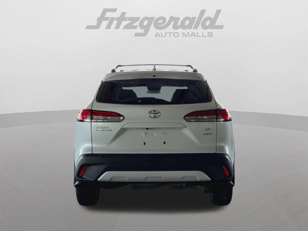 2024 Toyota Corolla Cross LE