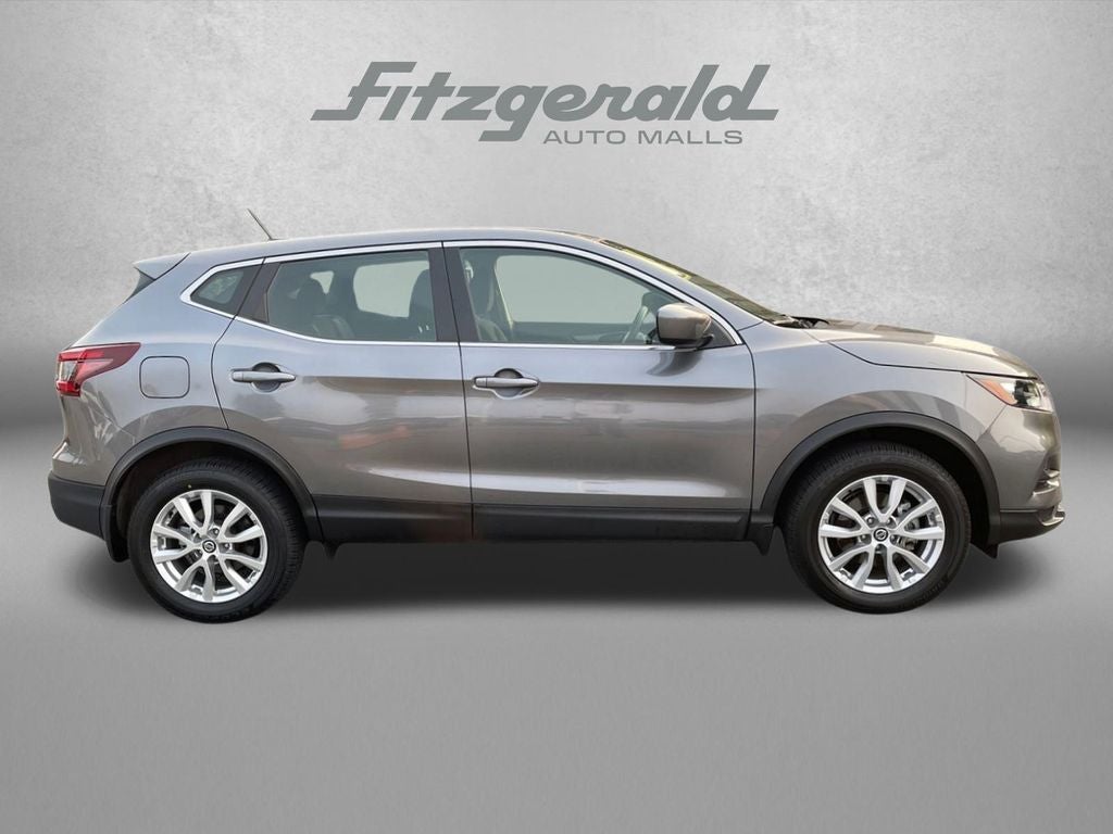 2022 Nissan Rogue Sport S