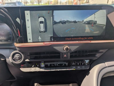 2026 Toyota Toyota Crown Signia Limited