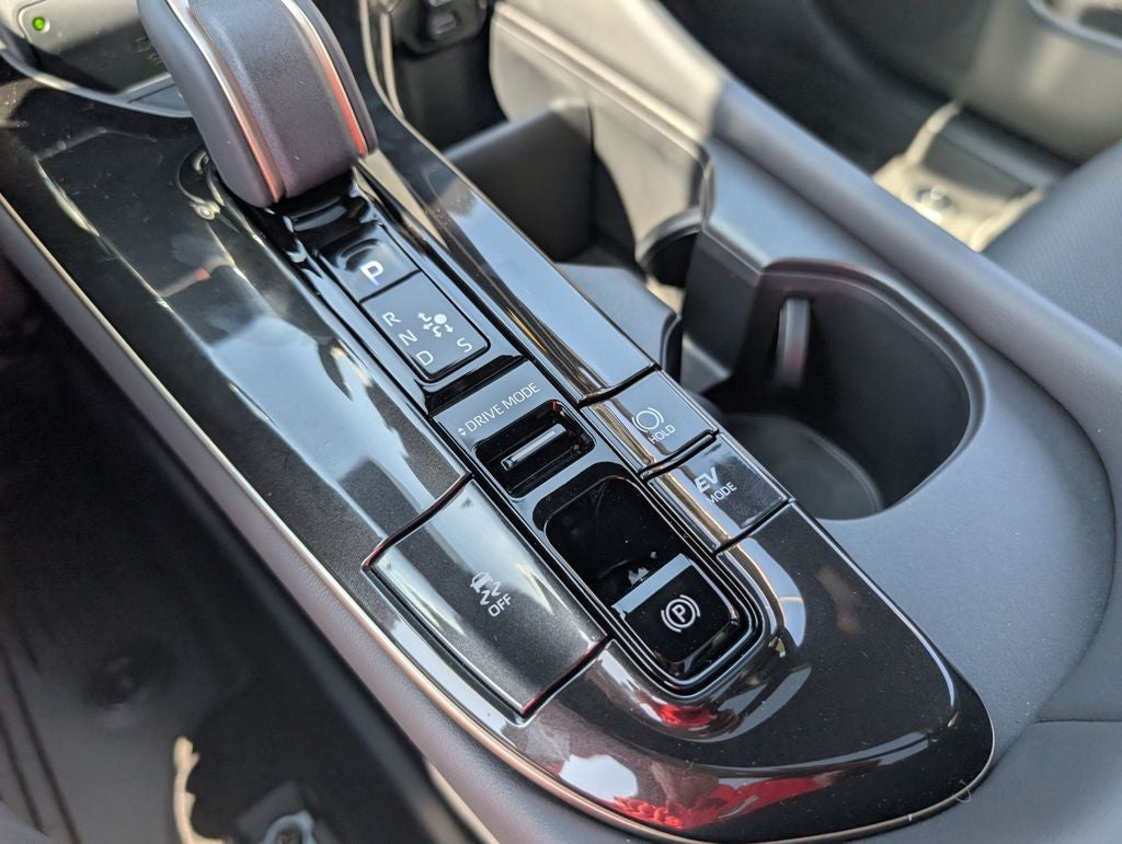 2026 Toyota Toyota Crown Signia Limited