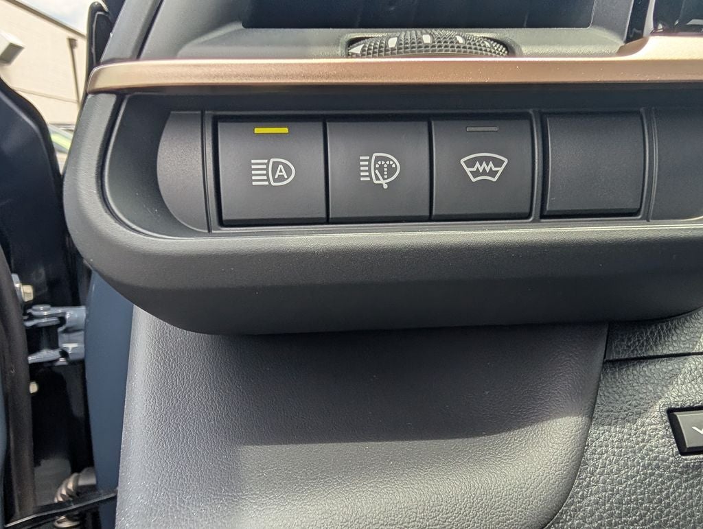 2026 Toyota Toyota Crown Signia Limited