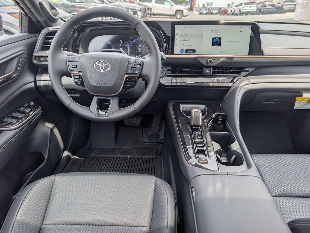 2026 Toyota Toyota Crown Signia Limited