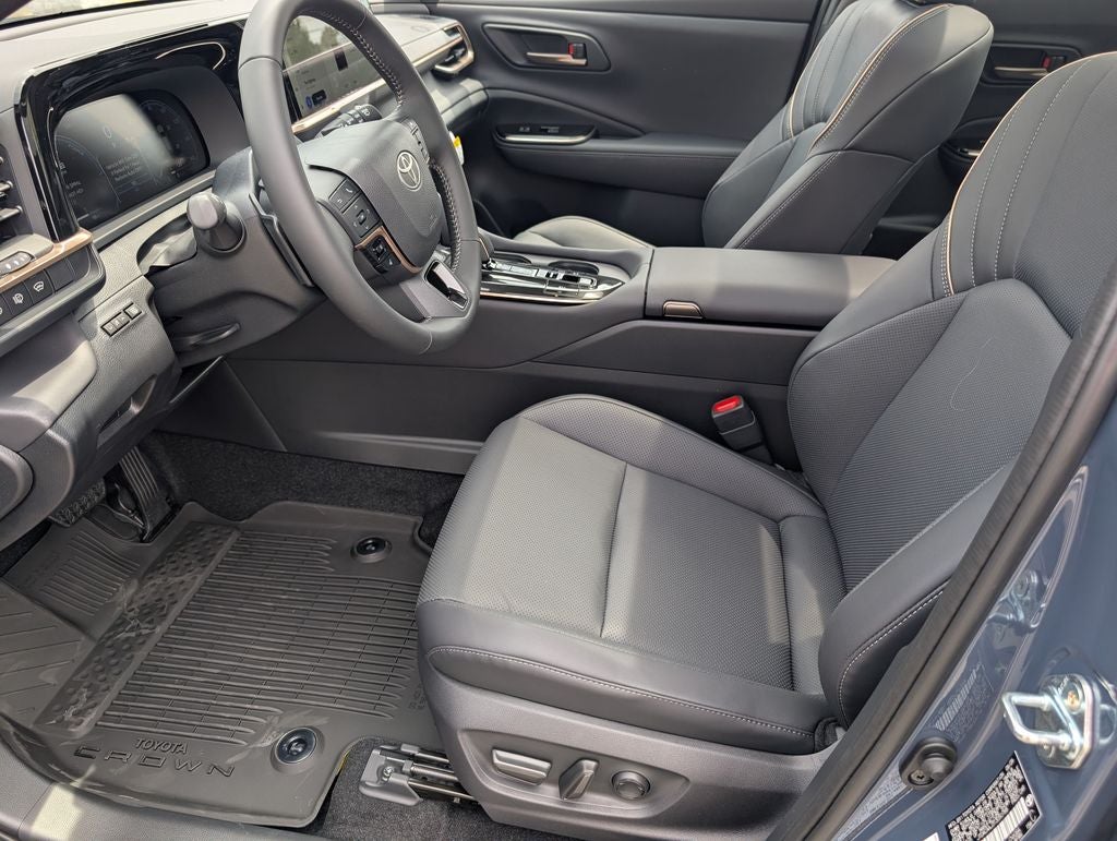 2026 Toyota Toyota Crown Signia Limited