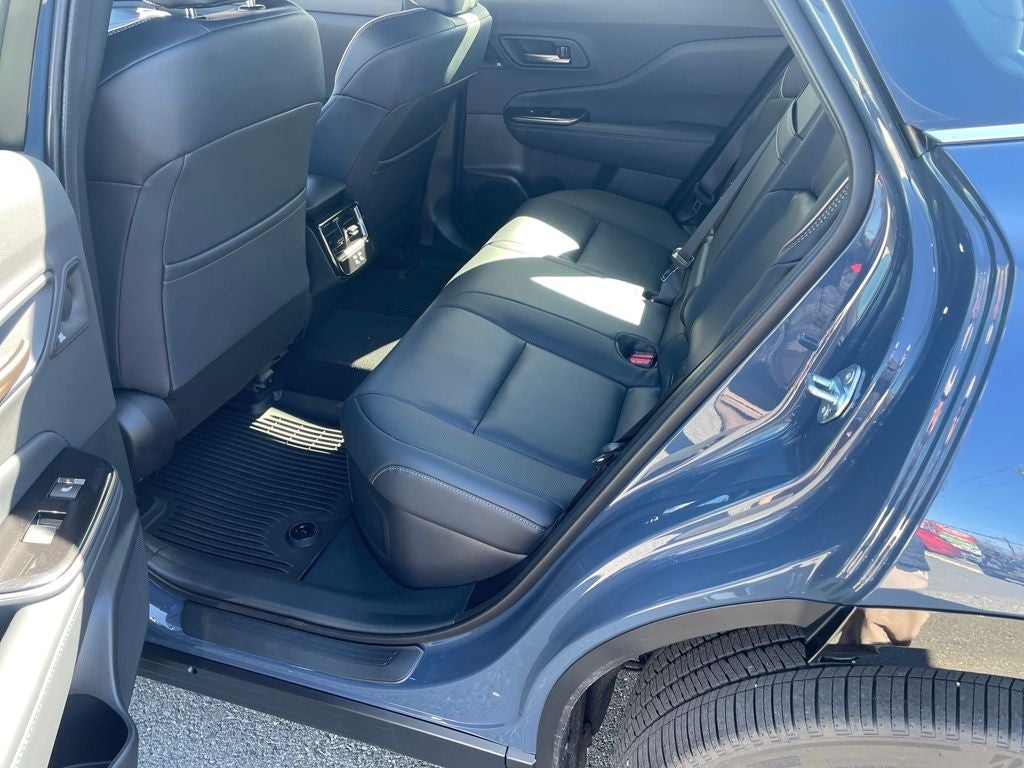 2026 Toyota Toyota Crown Signia Limited