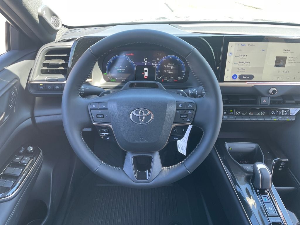 2026 Toyota Toyota Crown Signia Limited