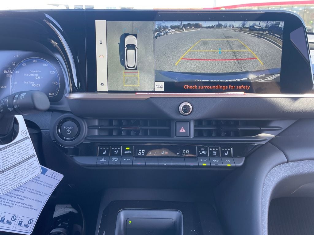 2026 Toyota Toyota Crown Signia Limited