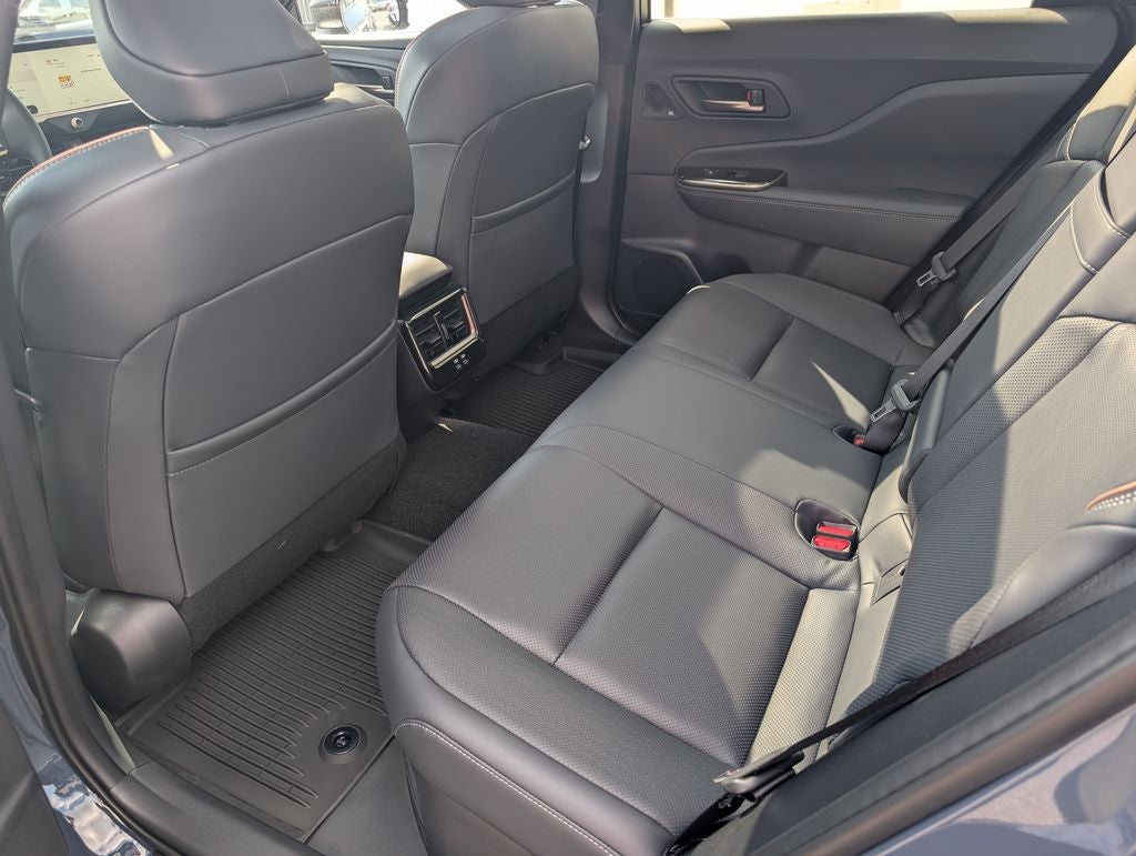 2026 Toyota Toyota Crown Signia Limited