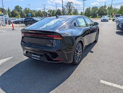 2027 Toyota Prius XLE