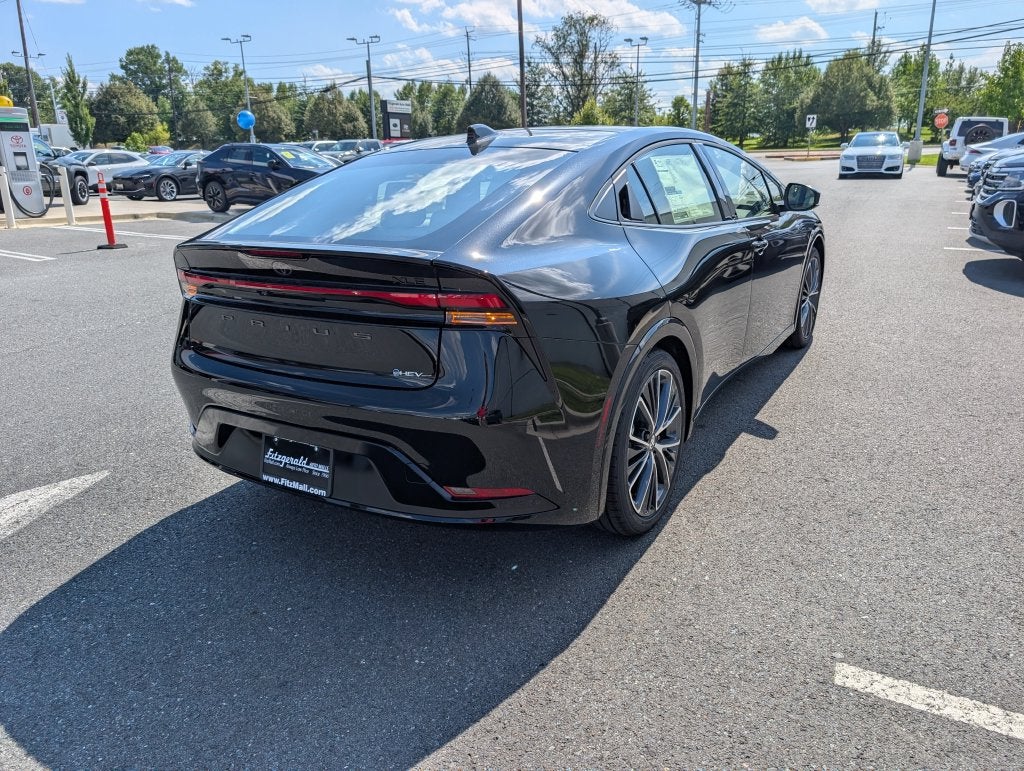 2027 Toyota Prius XLE