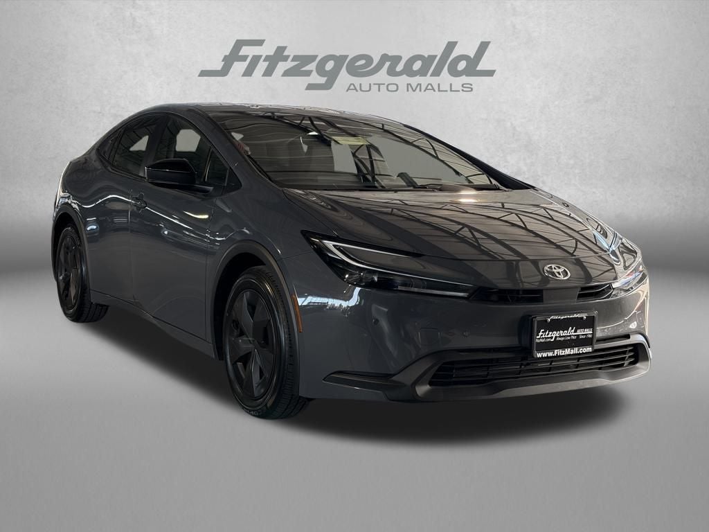 2025 Toyota PRIUS LE