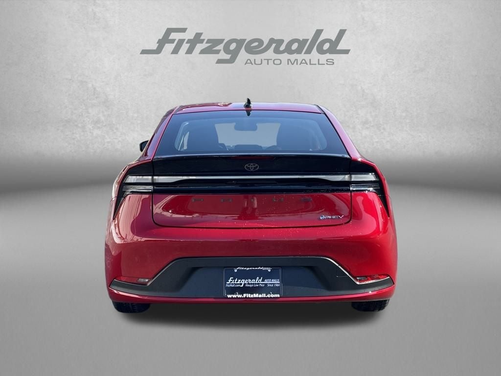 2026 Toyota Prius Plug-in Hybrid SE