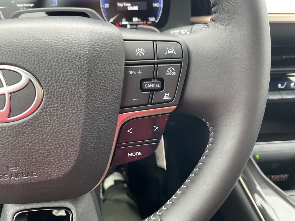 2026 Toyota Toyota Crown Platinum