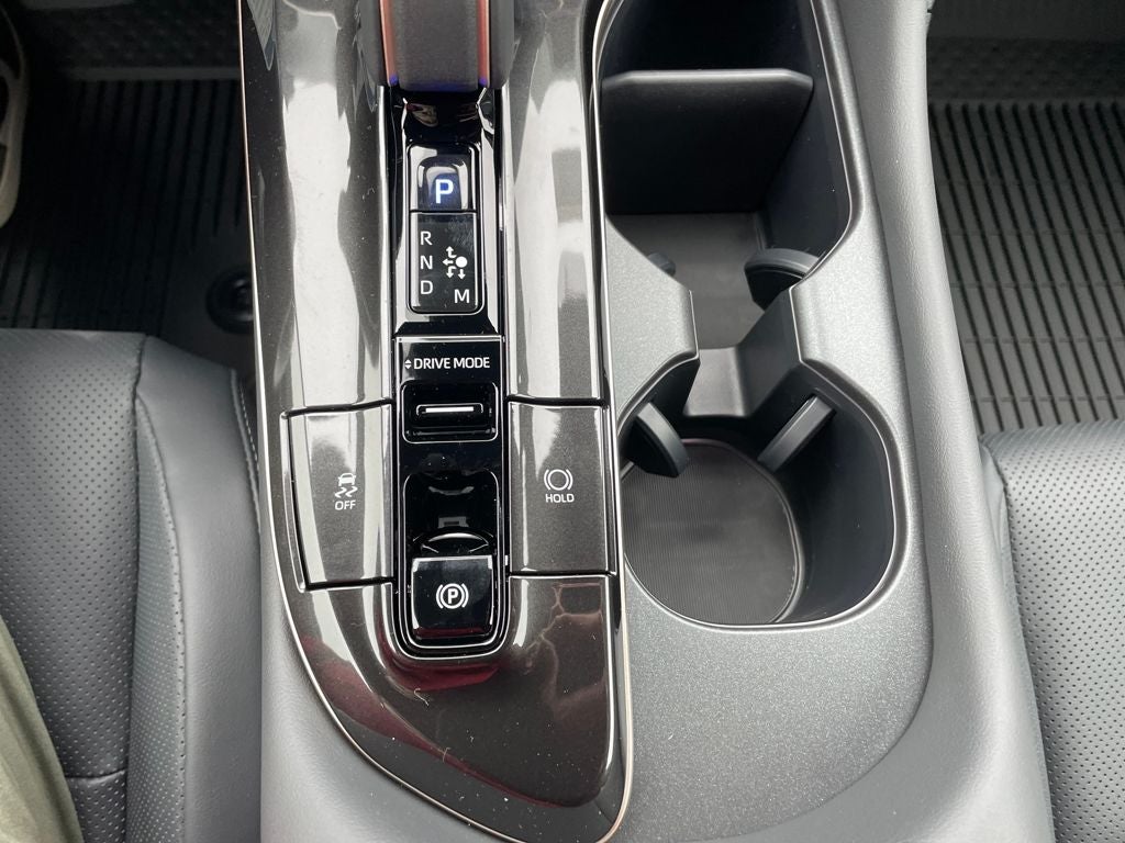 2026 Toyota Toyota Crown Platinum