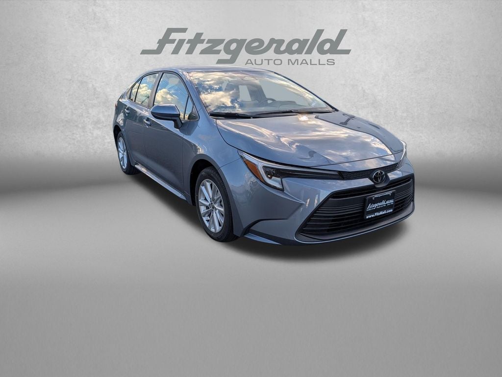 2026 Toyota Corolla Hybrid LE