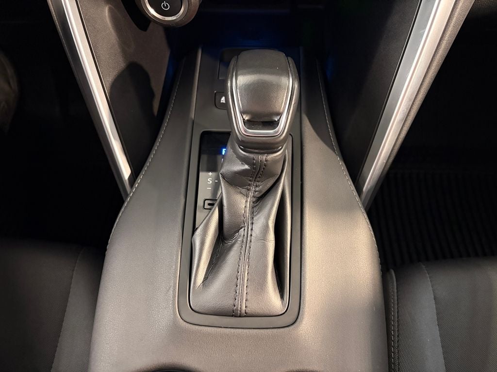 2024 Toyota Venza LE