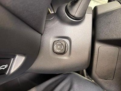 2024 Toyota Venza LE