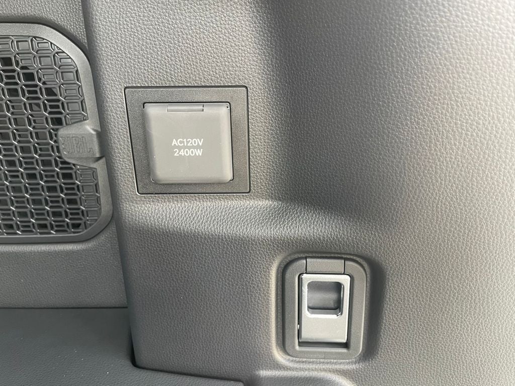 2025 Toyota 4Runner i-FORCE MAX TRD Off-Road Premium i-FORCE MAX