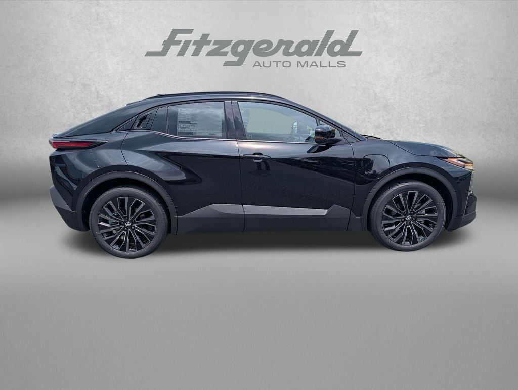 2026 Toyota C-HR XSE