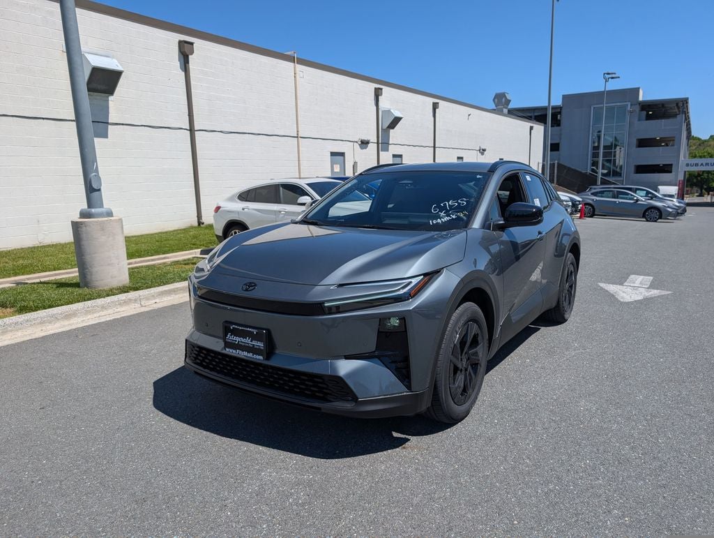 2026 Toyota C-HR SE