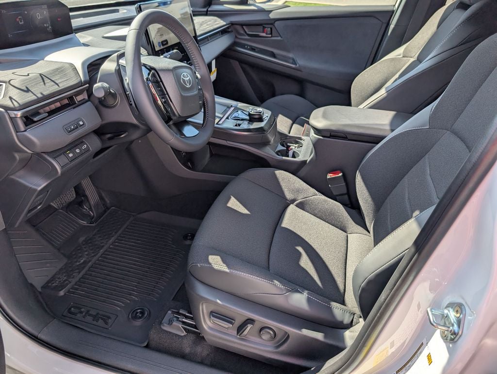 2026 Toyota C-HR SE