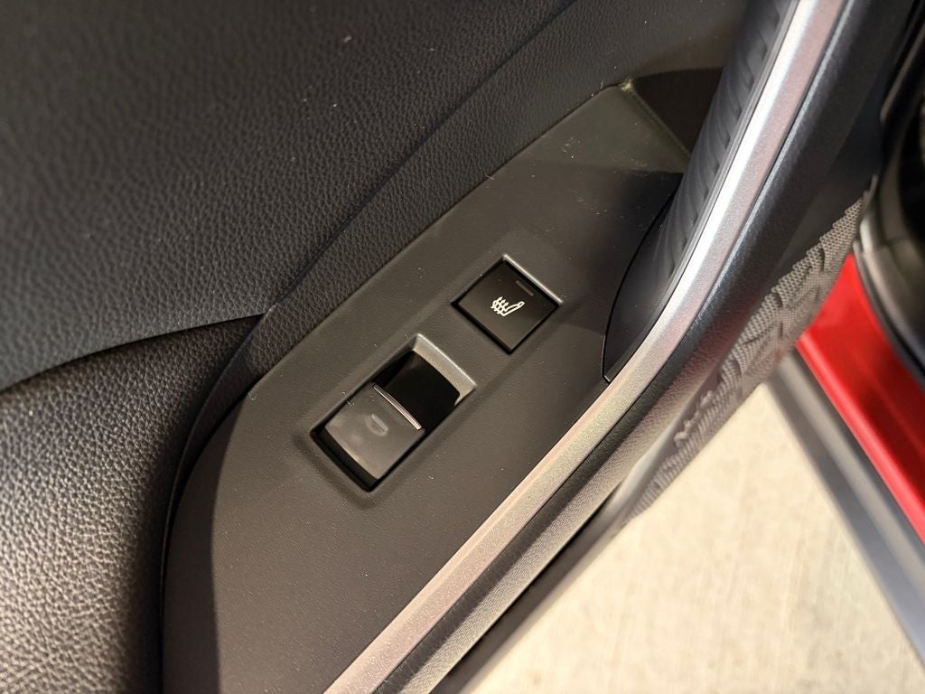 2025 Toyota RAV4 Plug-in Hybrid SE