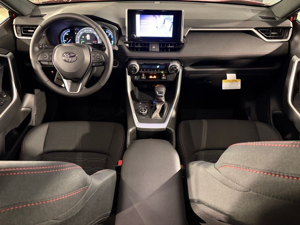 2025 Toyota RAV4 Plug-in Hybrid SE