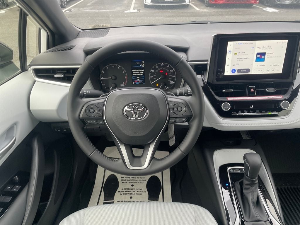 2026 Toyota Corolla Hatchback SE