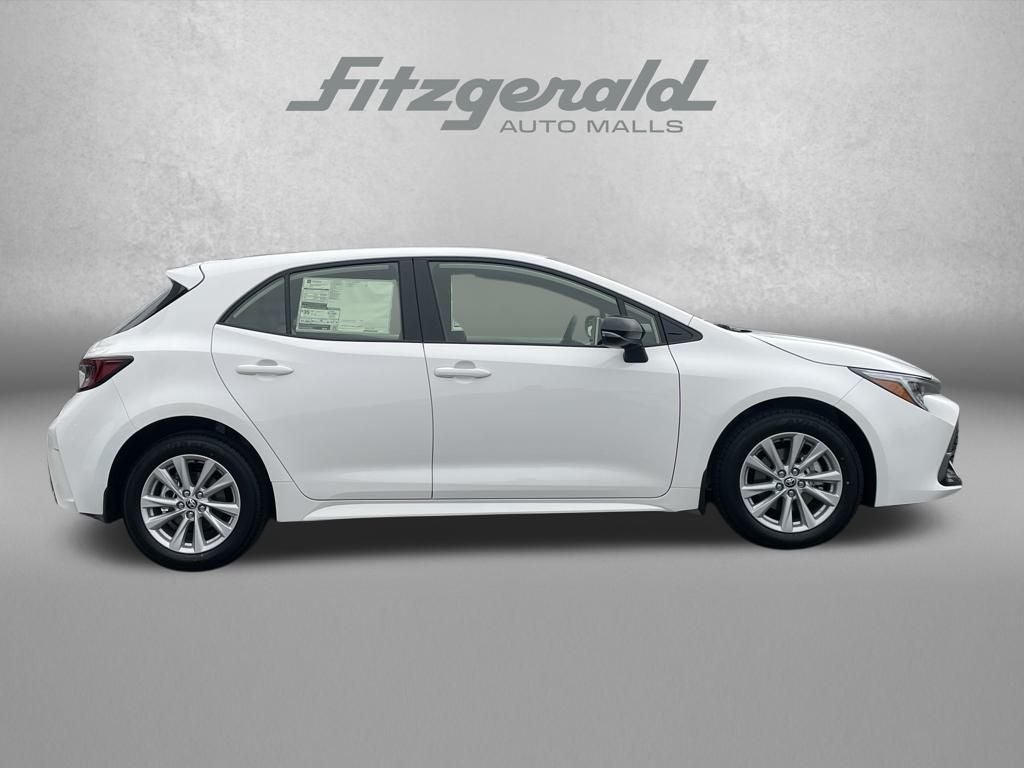 2026 Toyota Corolla Hatchback SE