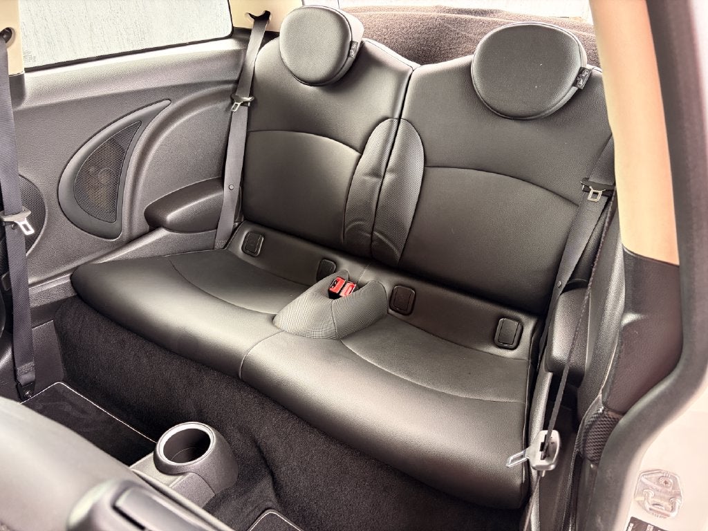 2012 MINI Hardtop Base