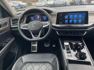 2025 Volkswagen Atlas 2.0T SEL Premium R-Line