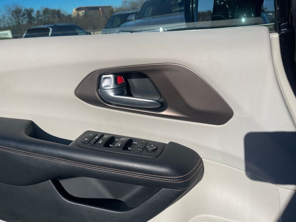 2018 Chrysler Pacifica Touring Plus