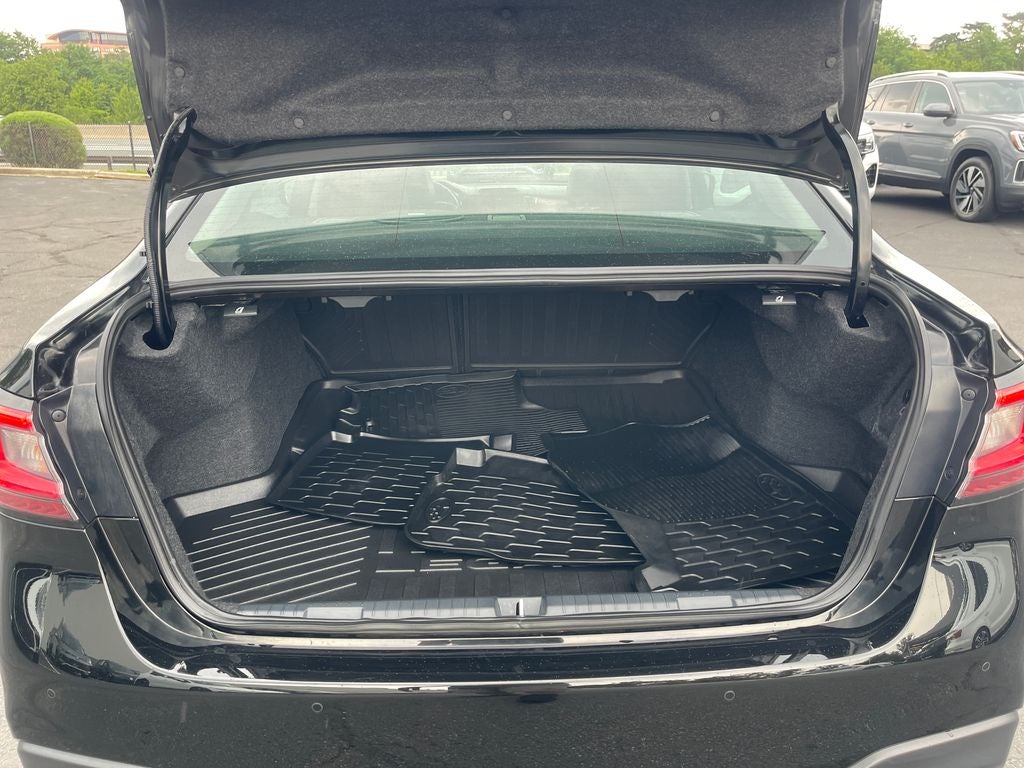 2023 Subaru Legacy Touring XT