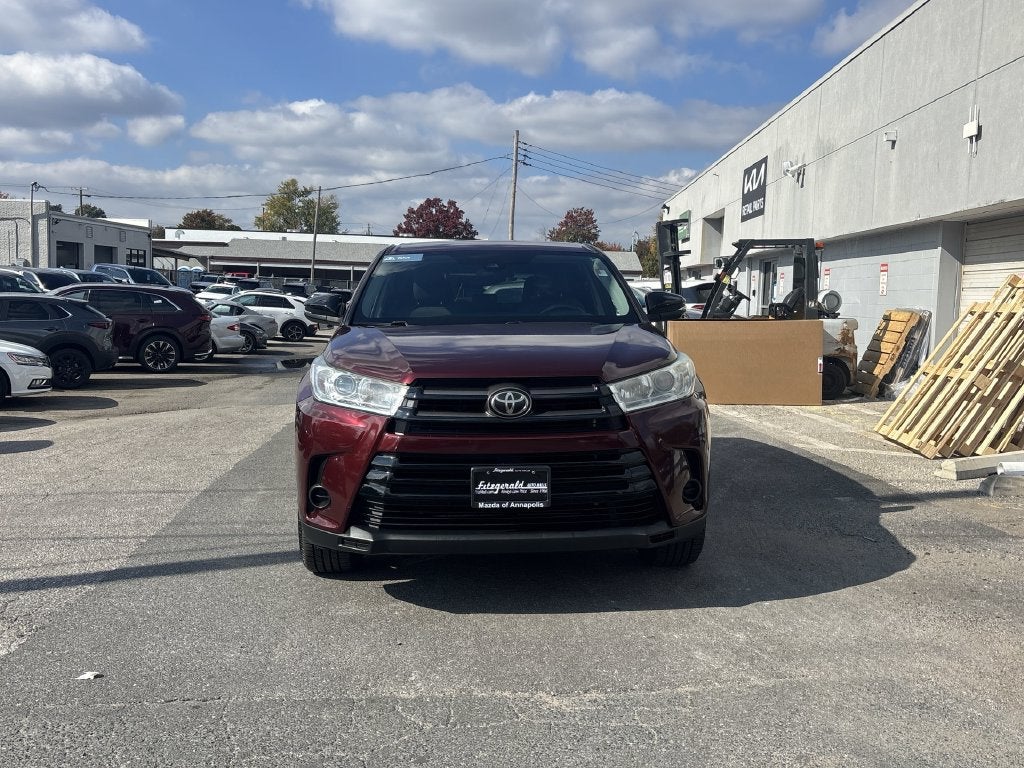 2019 Toyota Highlander LE